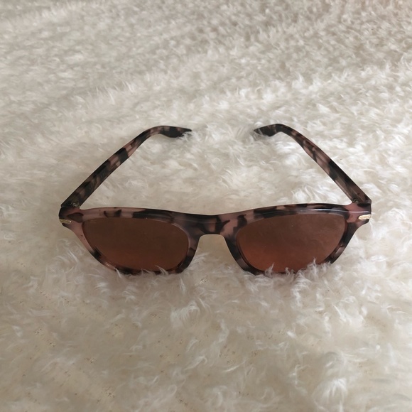 Serengeti Andrea 8466 Women's Polarized Sunglass… - Picture 3 of 16